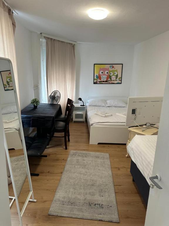 Ntn House Bed & Breakfast